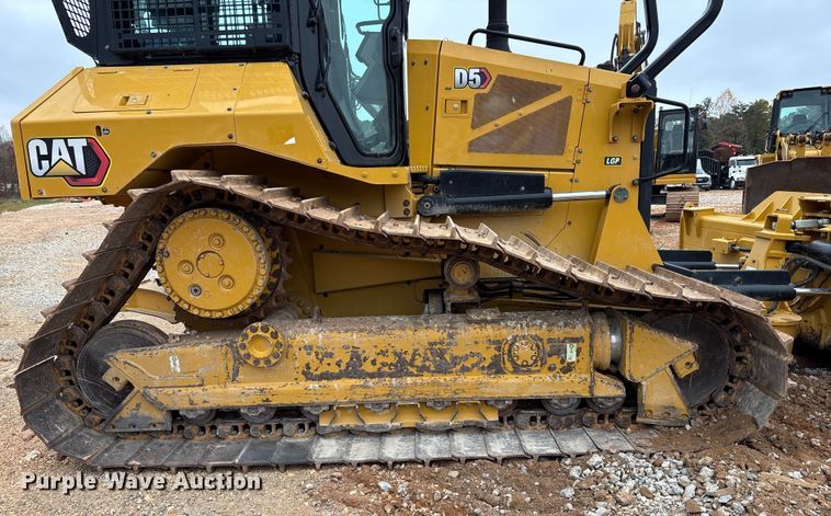 image for item EC3910 2021 Caterpillar D5 LGP dozer