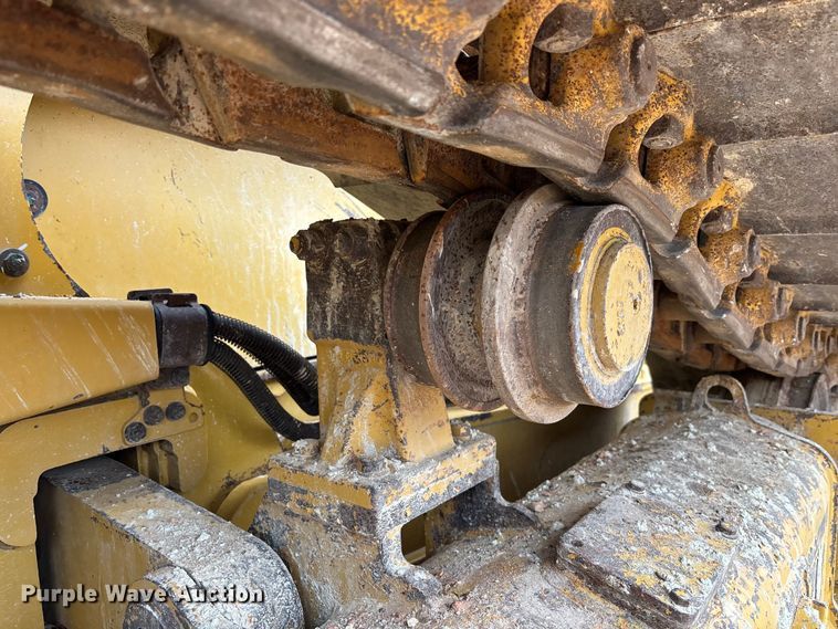 image for item EC3910 2021 Caterpillar D5 LGP dozer