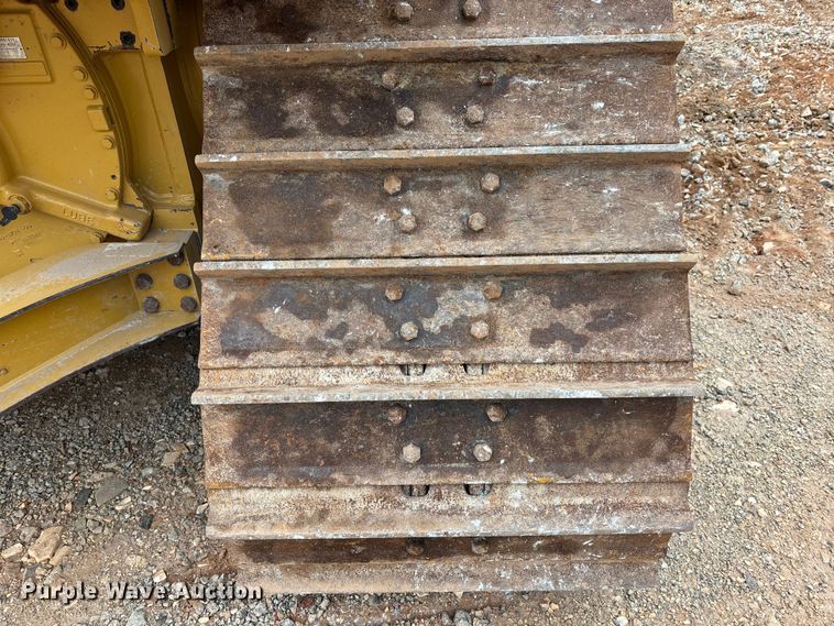 image for item EC3910 2021 Caterpillar D5 LGP dozer