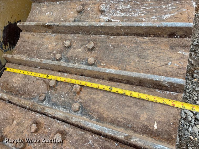 image for item EC3910 2021 Caterpillar D5 LGP dozer