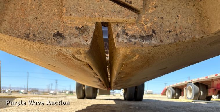 image for item EC8051 2007 CPS SBD-240 bottom dump trailer