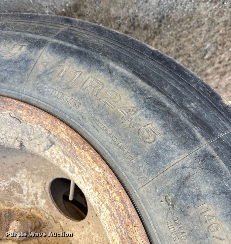 image for item EC8051 2007 CPS SBD-240 bottom dump trailer