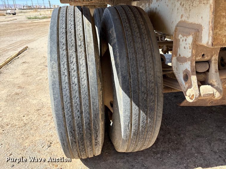 image for item EC8051 2007 CPS SBD-240 bottom dump trailer