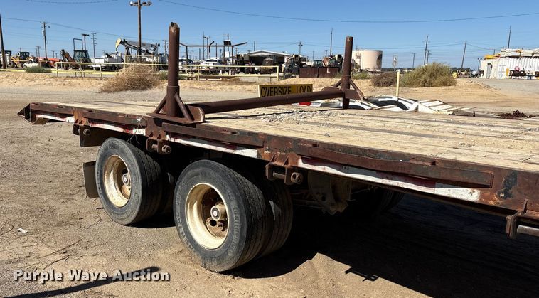 image for item EC8052 1999 Fontaine drop deck equipment trailer