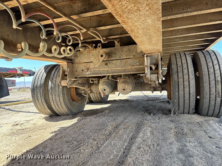 image for item EC8052 1999 Fontaine drop deck equipment trailer