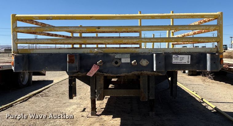 image for item EC8053 1999 Fontaine Trailer Co. drop deck trailer