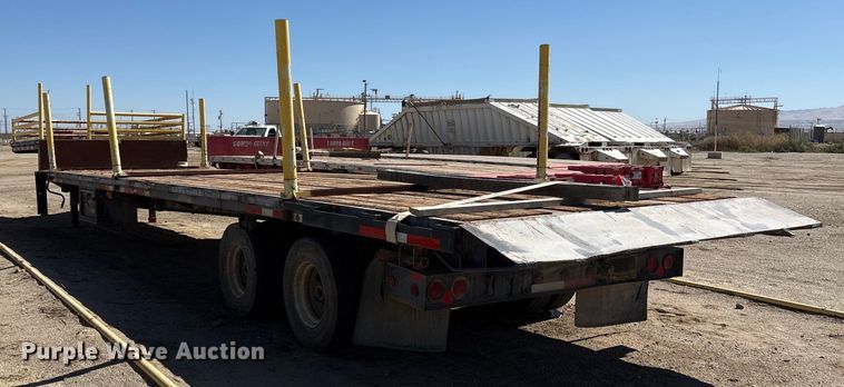 image for item EC8053 1999 Fontaine Trailer Co. drop deck trailer
