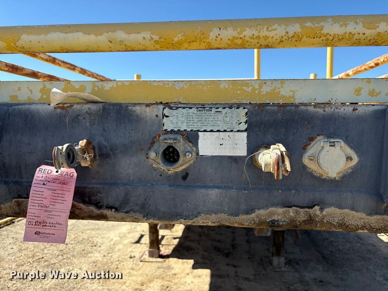 image for item EC8053 1999 Fontaine Trailer Co. drop deck trailer