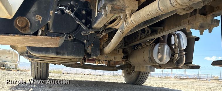 image for item EC8054 2014 Freightliner M2106 crane truck