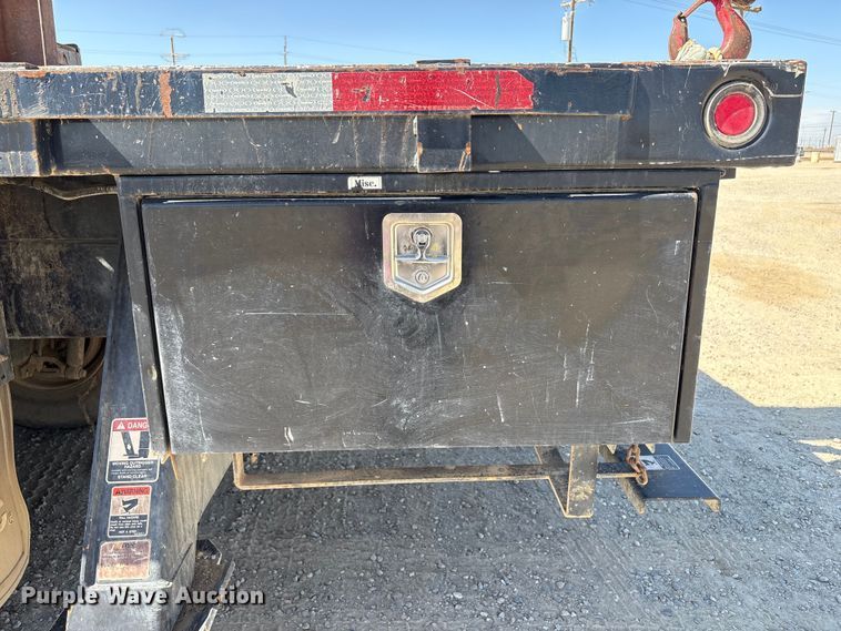 image for item EC8054 2014 Freightliner M2106 crane truck