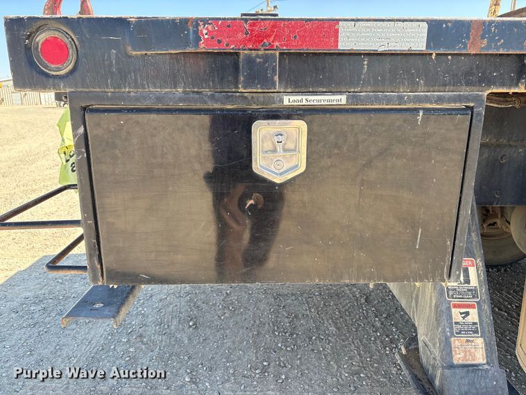 image for item EC8054 2014 Freightliner M2106 crane truck