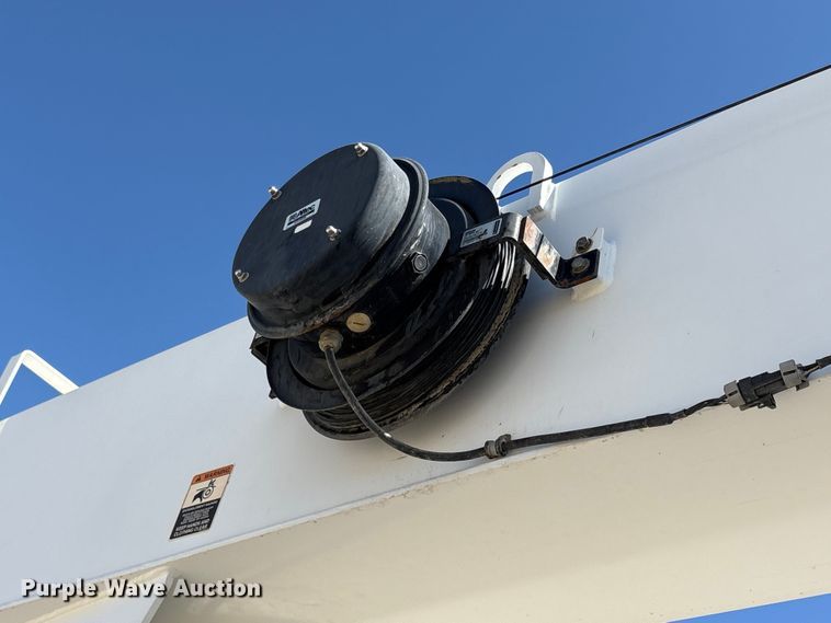 image for item EC8054 2014 Freightliner M2106 crane truck