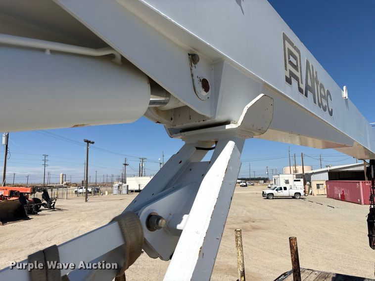 image for item EC8054 2014 Freightliner M2106 crane truck