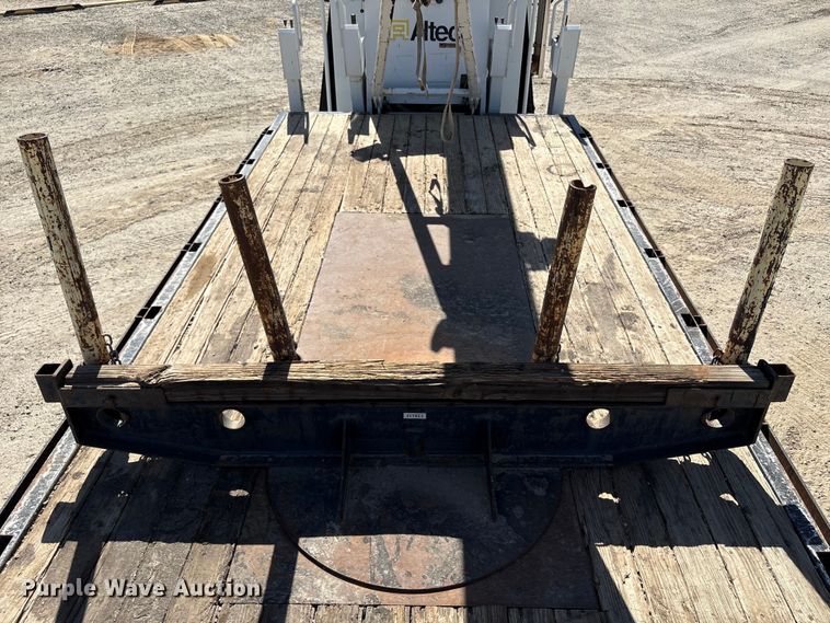 image for item EC8054 2014 Freightliner M2106 crane truck