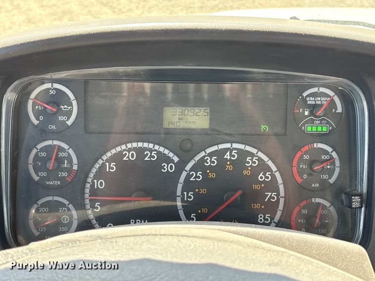 image for item EC8054 2014 Freightliner M2106 crane truck