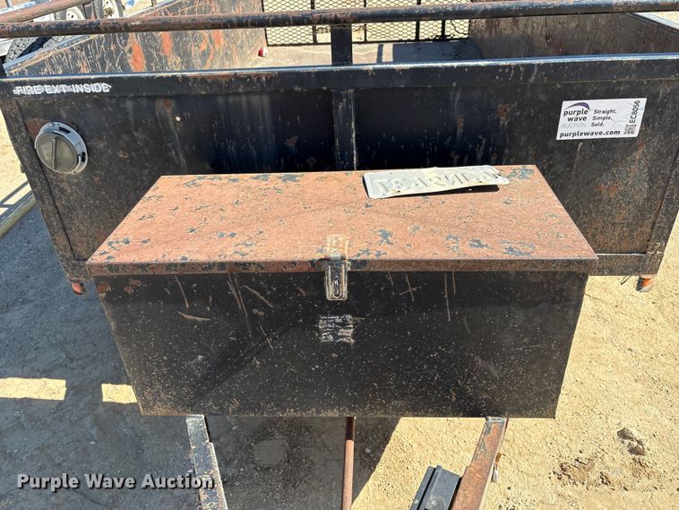 image for item EC8056 2007 Brock's utility trailer