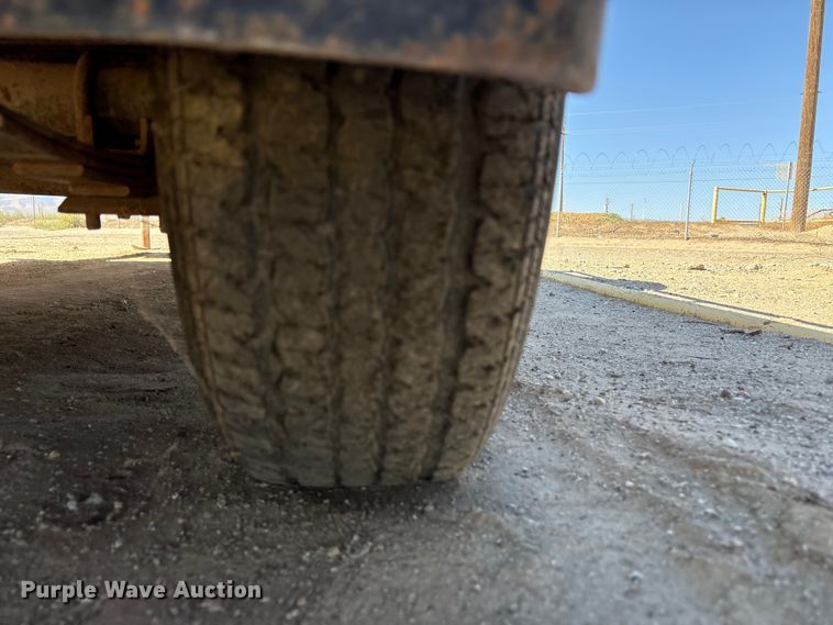 image for item EC8056 2007 Brock's utility trailer