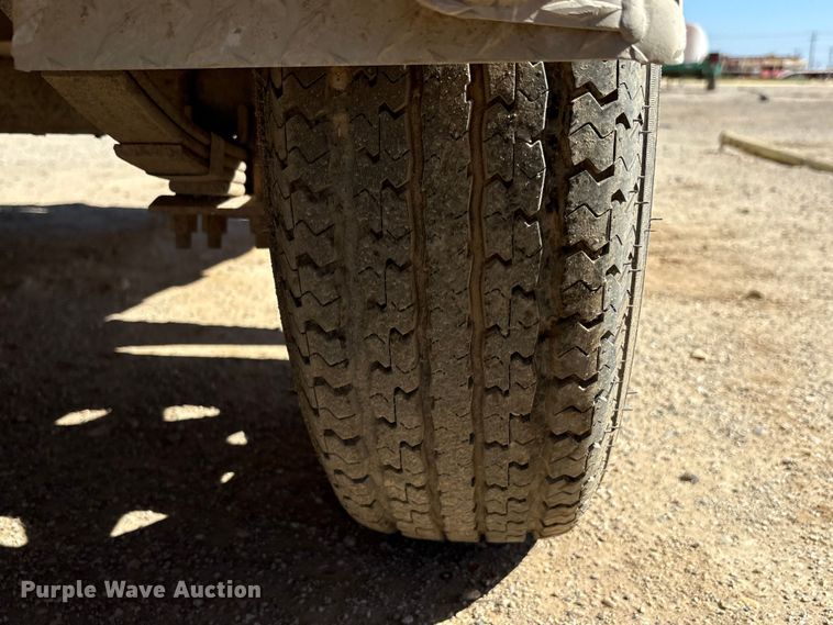 image for item EC8057 2011 PJ Trailers utility trailer