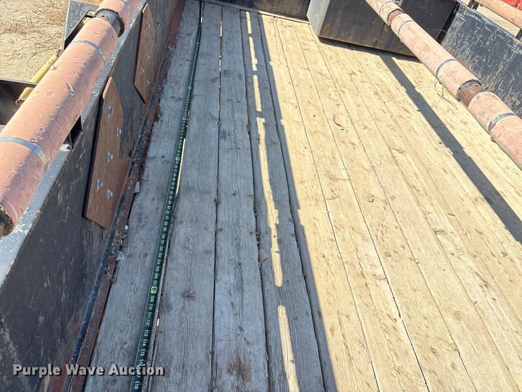 image for item EC8058 2011 PJ TRA/REM77