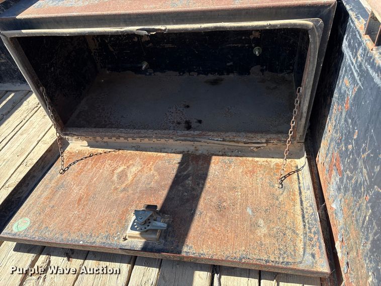 image for item EC8058 2011 PJ TRA/REM77