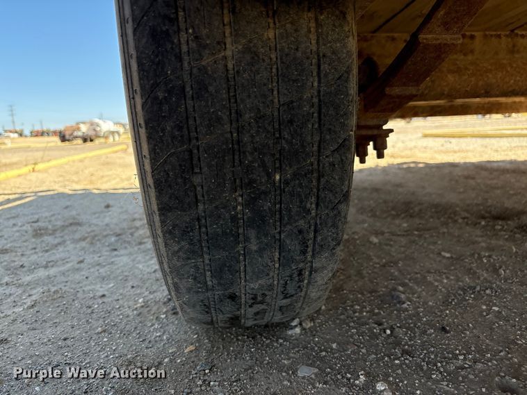 image for item EC8058 2011 PJ TRA/REM77