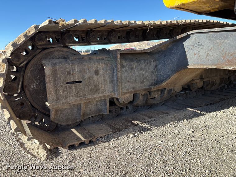 image for item EC8121 2002 Kobelco SK330LC excavator