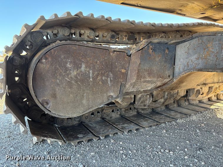 image for item EC8121 2002 Kobelco SK330LC excavator