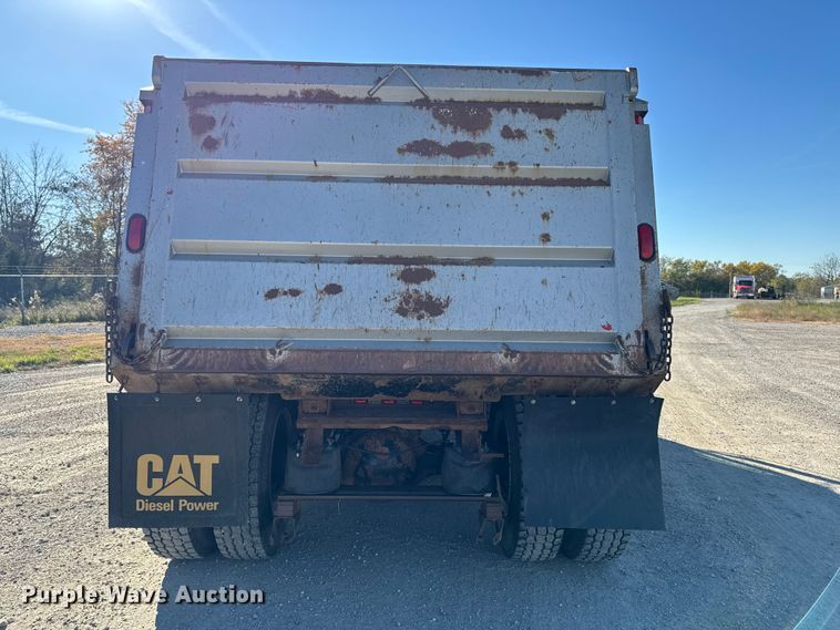 image for item ED1554 1999 Mack CH613 dump truck