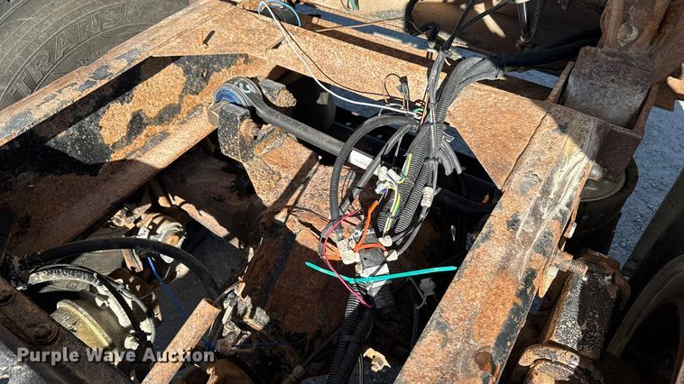 image for item ED1554 1999 Mack CH613 dump truck