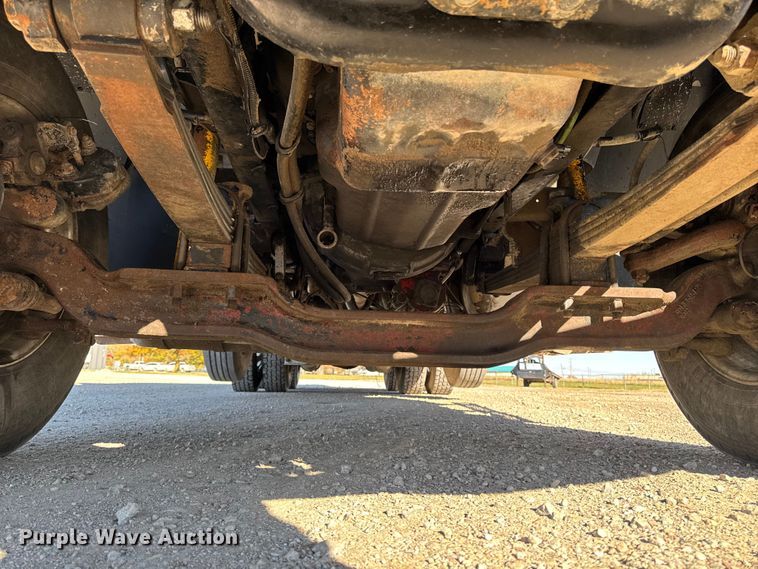 image for item ED1554 1999 Mack CH613 dump truck