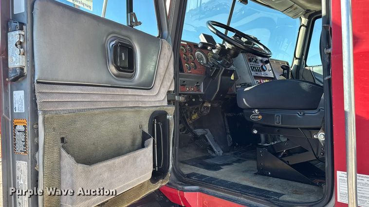 image for item ED1554 1999 Mack CH613 dump truck