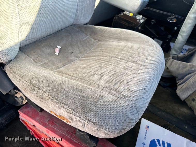 image for item ED1554 1999 Mack CH613 dump truck