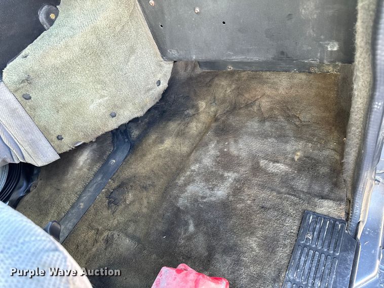 image for item ED1554 1999 Mack CH613 dump truck