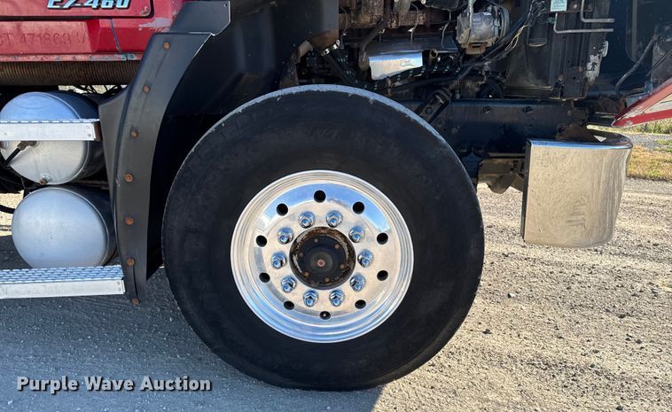 image for item ED1554 1999 Mack CH613 dump truck