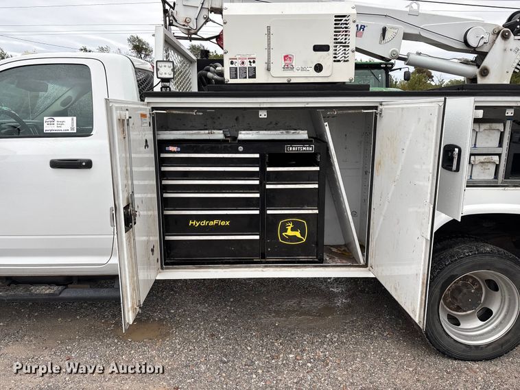 image for item ED2289 2018 RAM 5500HD utility / service truck