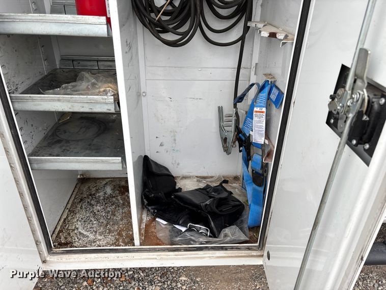 image for item ED2289 2018 RAM 5500HD utility / service truck