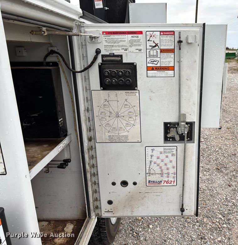 image for item ED2289 2018 RAM 5500HD utility / service truck