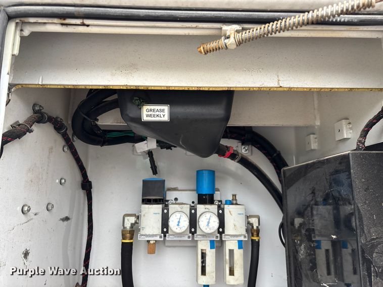 image for item ED2289 2018 RAM 5500HD utility / service truck