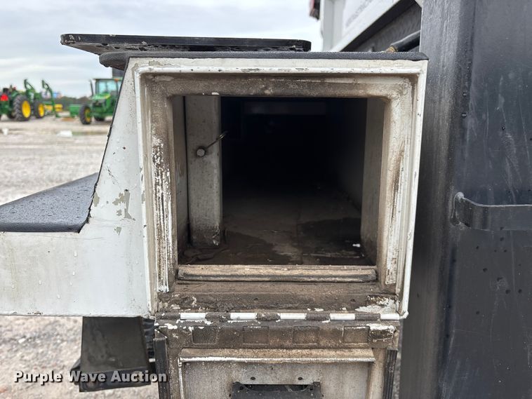 image for item ED2289 2018 RAM 5500HD utility / service truck