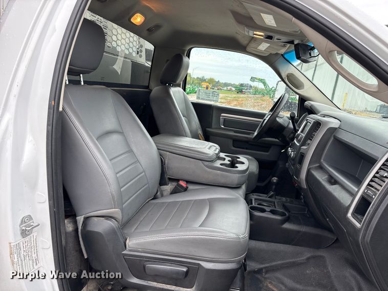 image for item ED2289 2018 RAM 5500HD utility / service truck