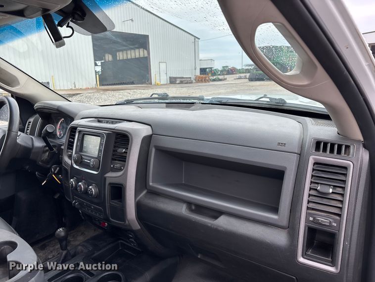 image for item ED2289 2018 RAM 5500HD utility / service truck