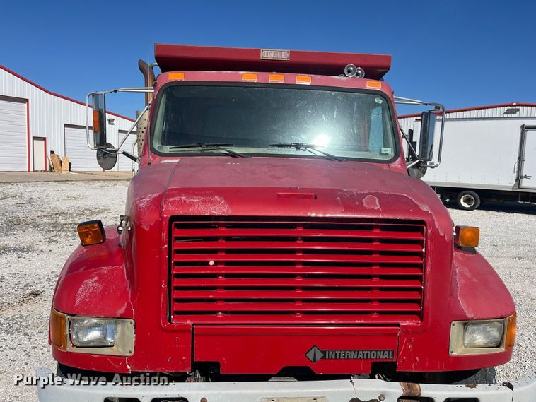 image for item ED2304 2000 International 4900 dump truck