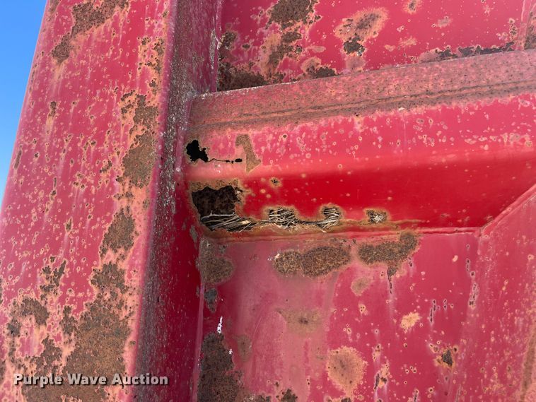 image for item ED2304 2000 International 4900 dump truck