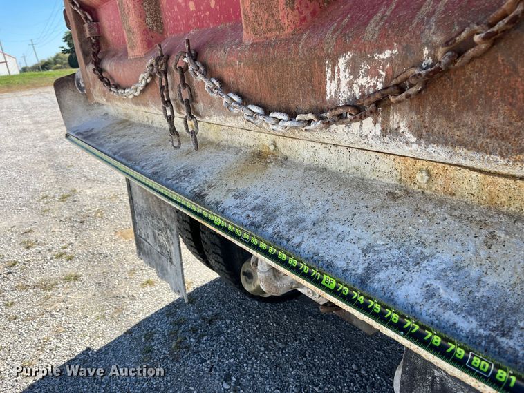 image for item ED2304 2000 International 4900 dump truck