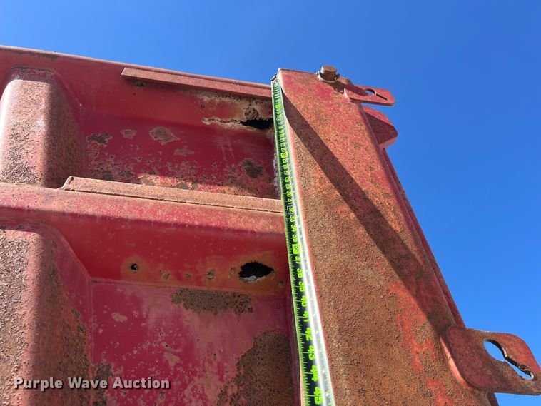 image for item ED2304 2000 International 4900 dump truck