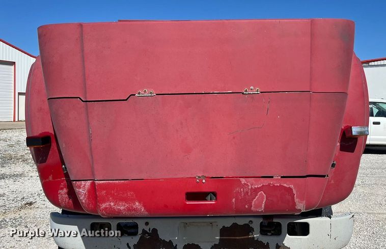 image for item ED2304 2000 International 4900 dump truck