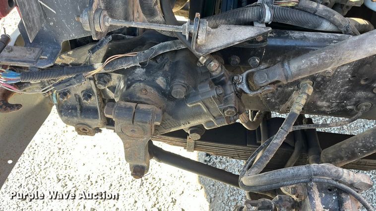 image for item ED2304 2000 International 4900 dump truck