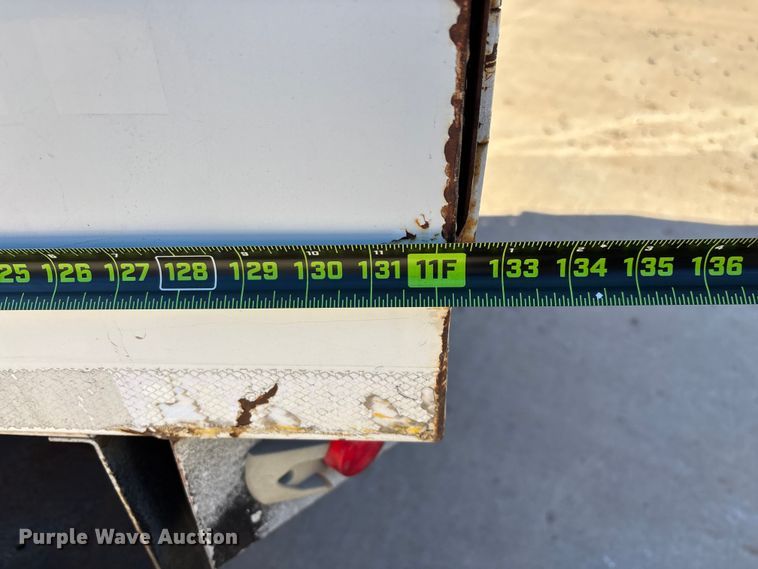 image for item ED2337 2008 GMC C5500 chipper truck