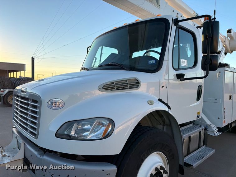image for item ED4990 2019 Freightliner Business Class M2 bucket truck