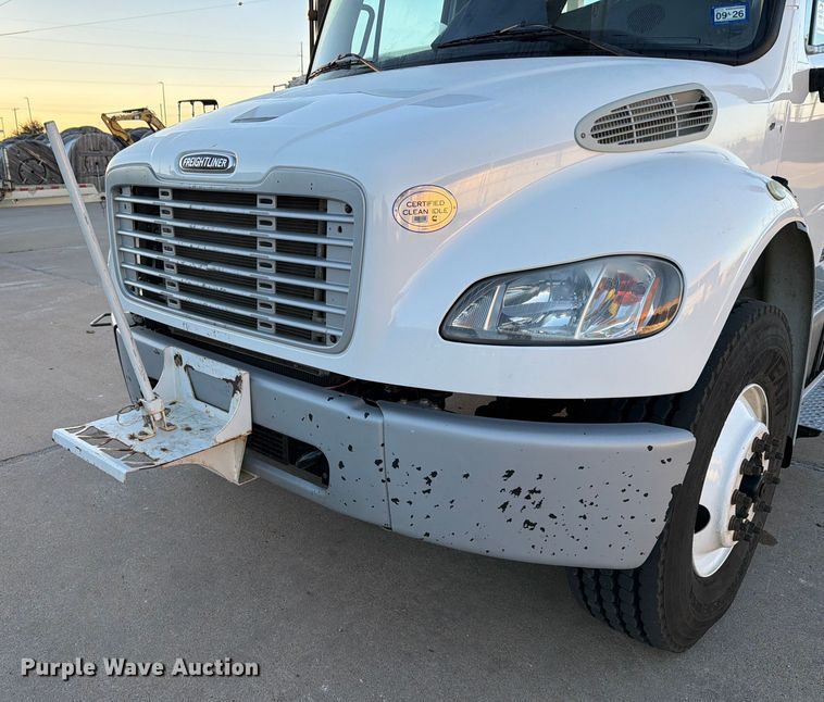 image for item ED4990 2019 Freightliner Business Class M2 bucket truck